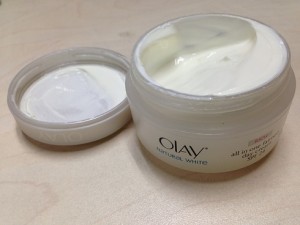 Olay-Natural-White-Fairness-Day-Cream-Review