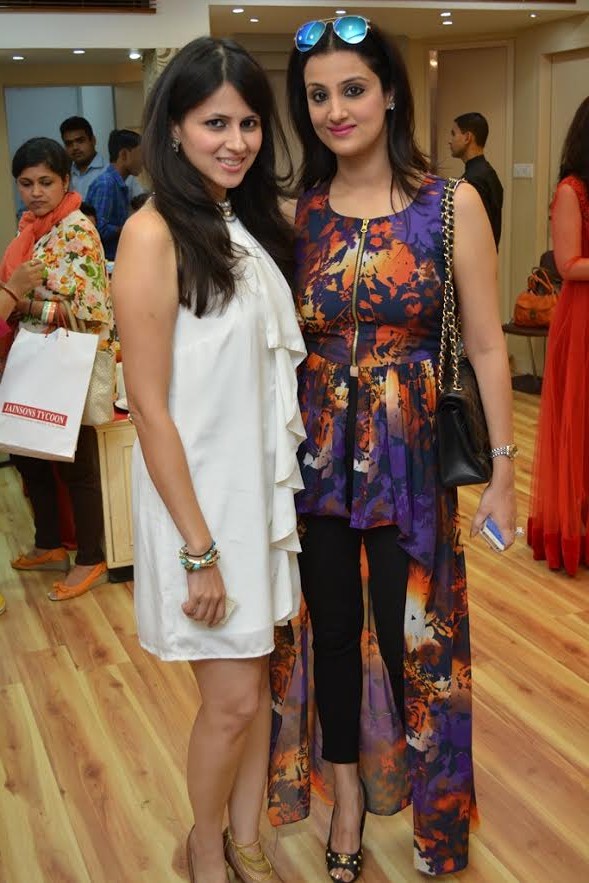 Divya Mahajan and Rijuta Malhotra at the Event