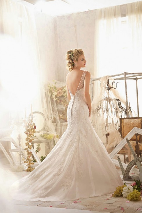 Choosing perfect weding dress for your taste and personality