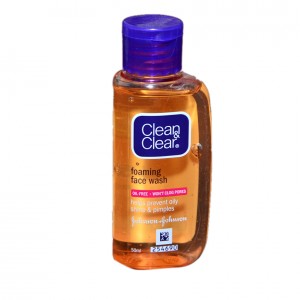 Clean and Clear Face Wash Review