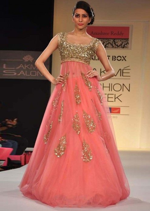 5 Best Indian Bridal Dresses for Every Type of Bride