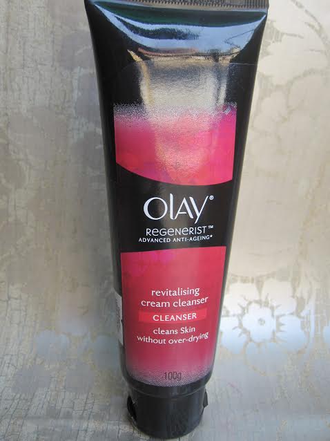 Olay Regenerist Advanced Anti-Aging Revitalising Cream Cleanser Review