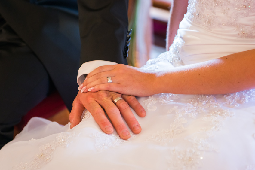 selecting your wedding ring