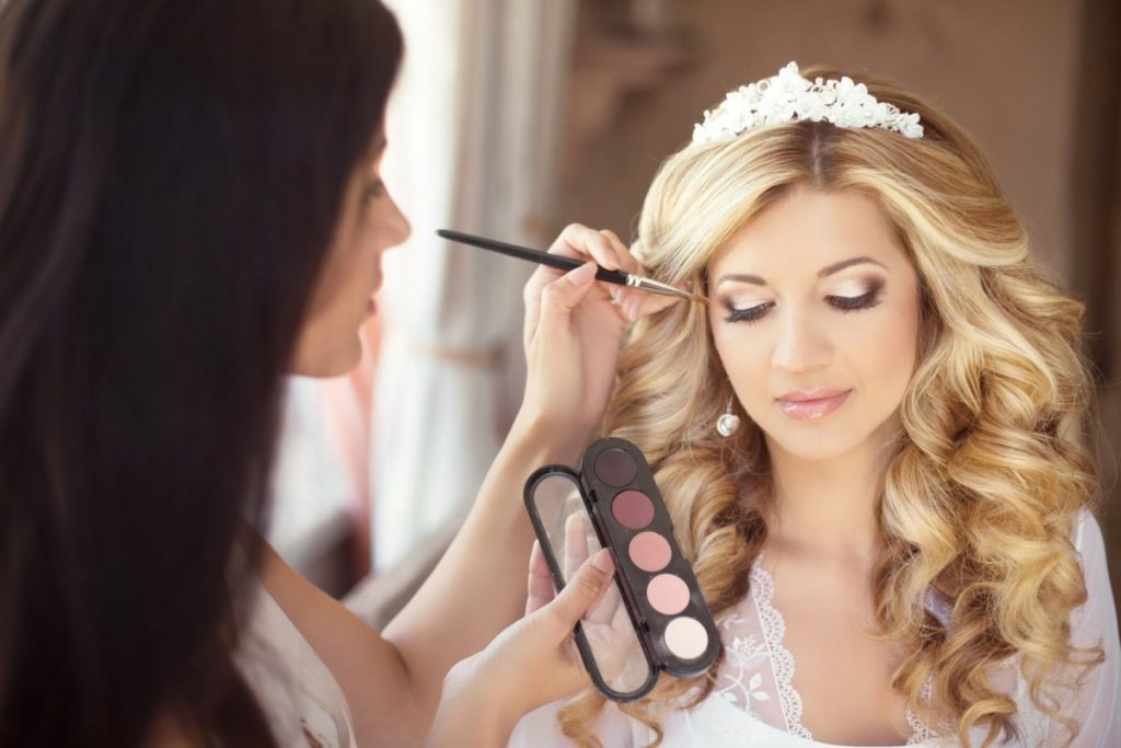 How To Choose The Best Wedding Makeup Artist In Gold Coast