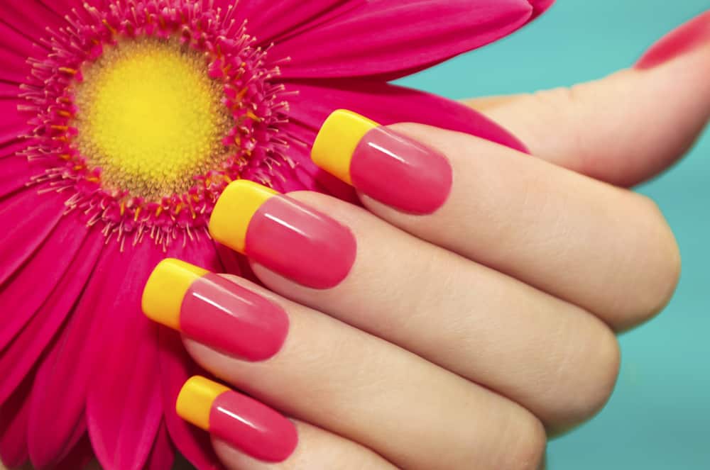 9 best nail ideas - French tip remix